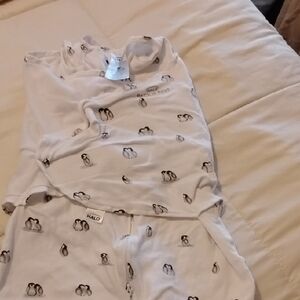 Halo Newborn Sleep Sack - White with Penguin Design